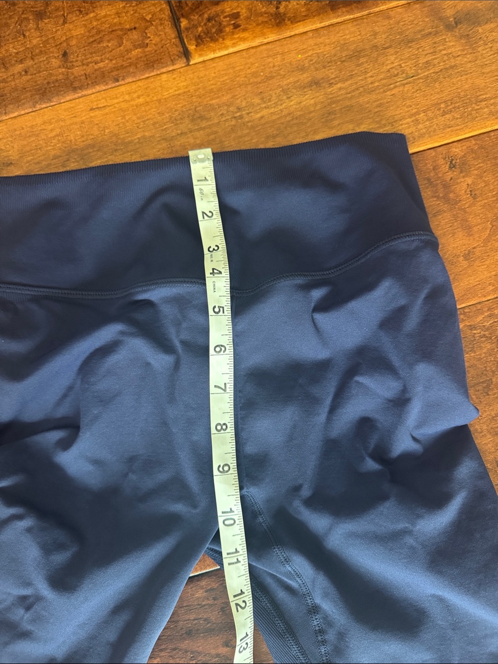 Fabletics Capri Navy High-Waist Leggings womens M - Picture 6 of 9